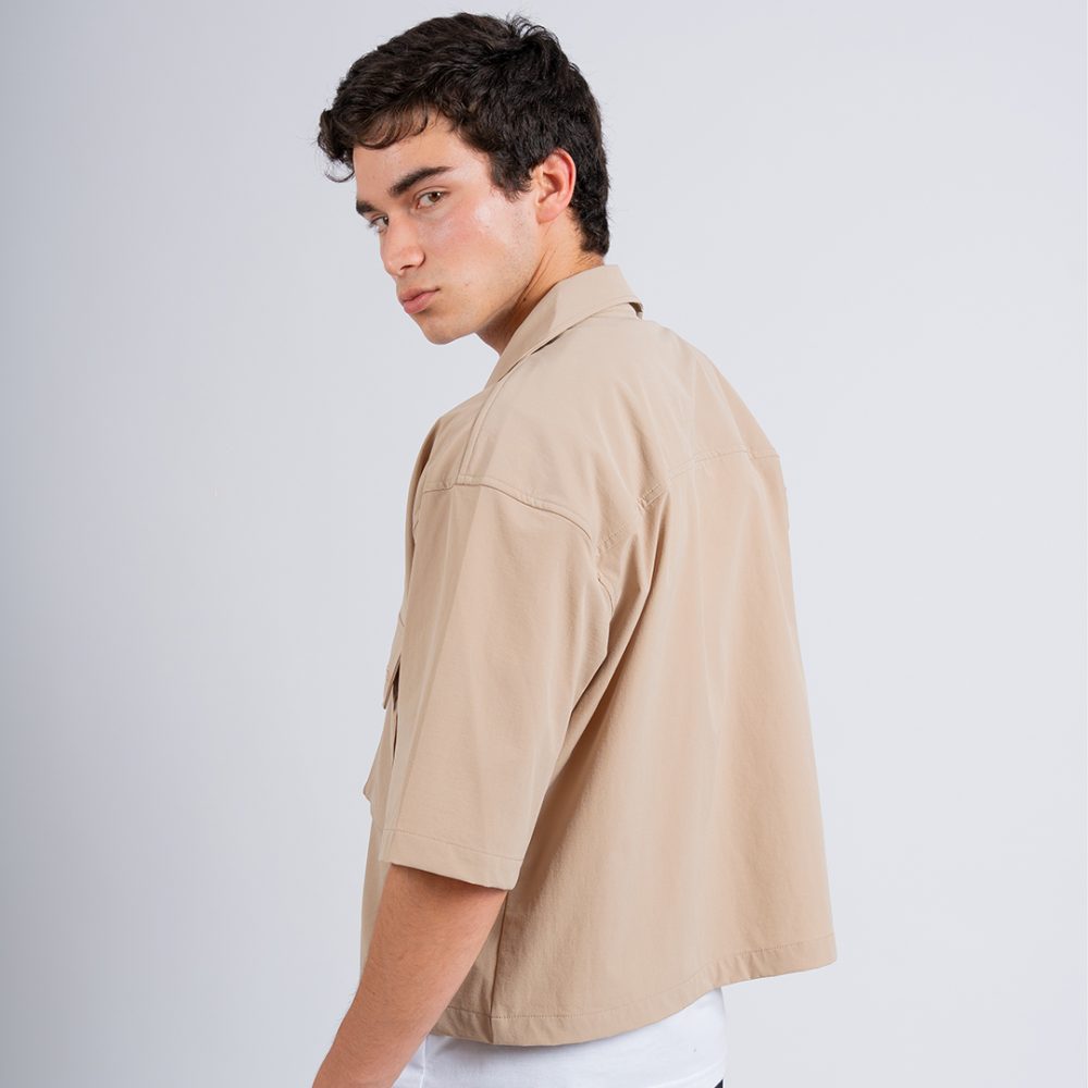 Camisa boxy cargo