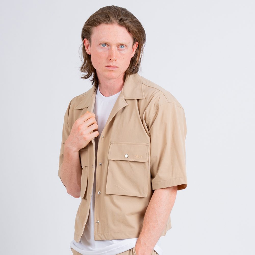 Camisa boxy cargo